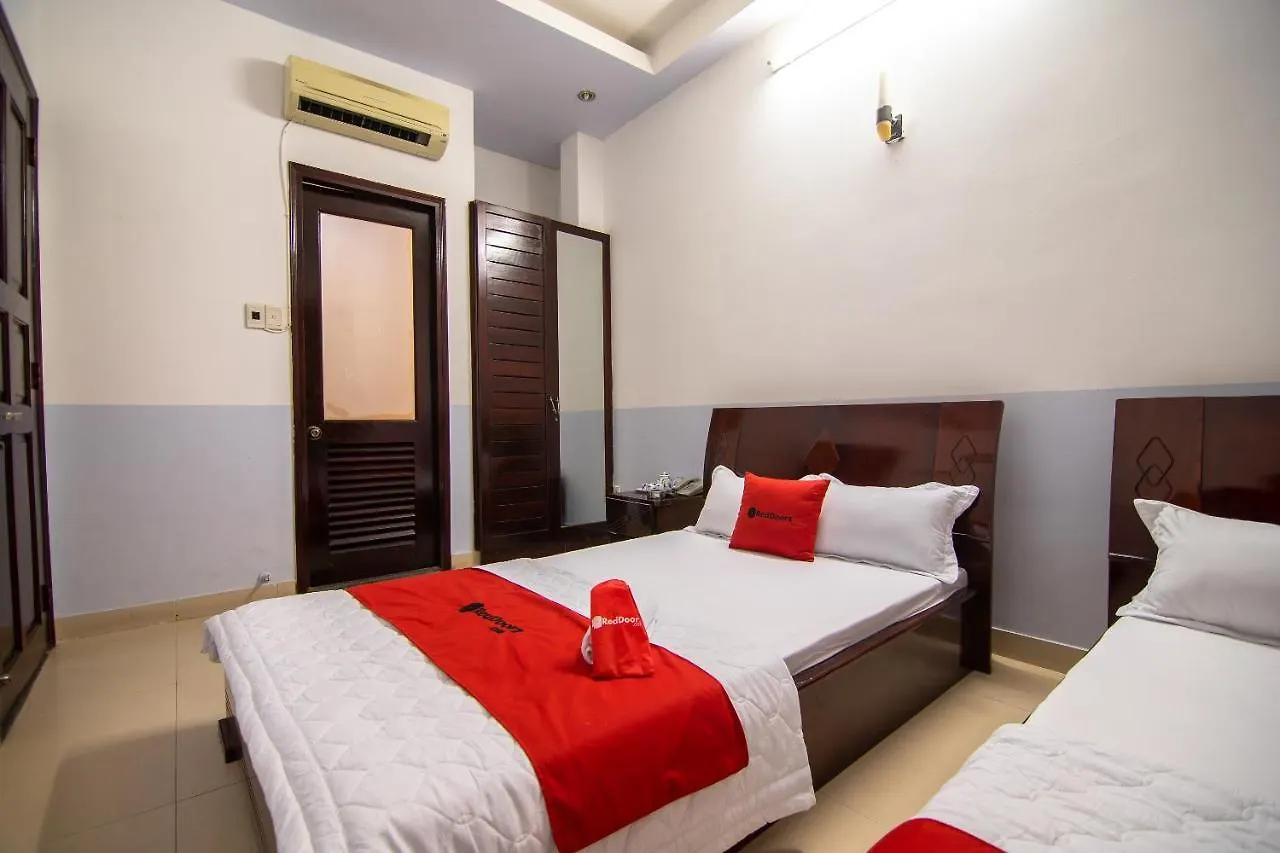 Reddoorz Hoang Minh Hotel Ho Chi Minh City